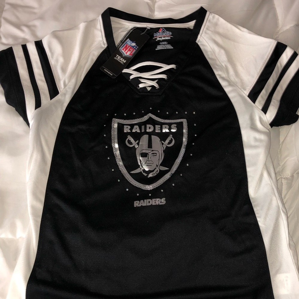 Women's Oakland Raiders Game Day V-Neck T-Shirt